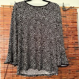 Michael Kors Buchanan Flare-Sleeve Knit Top